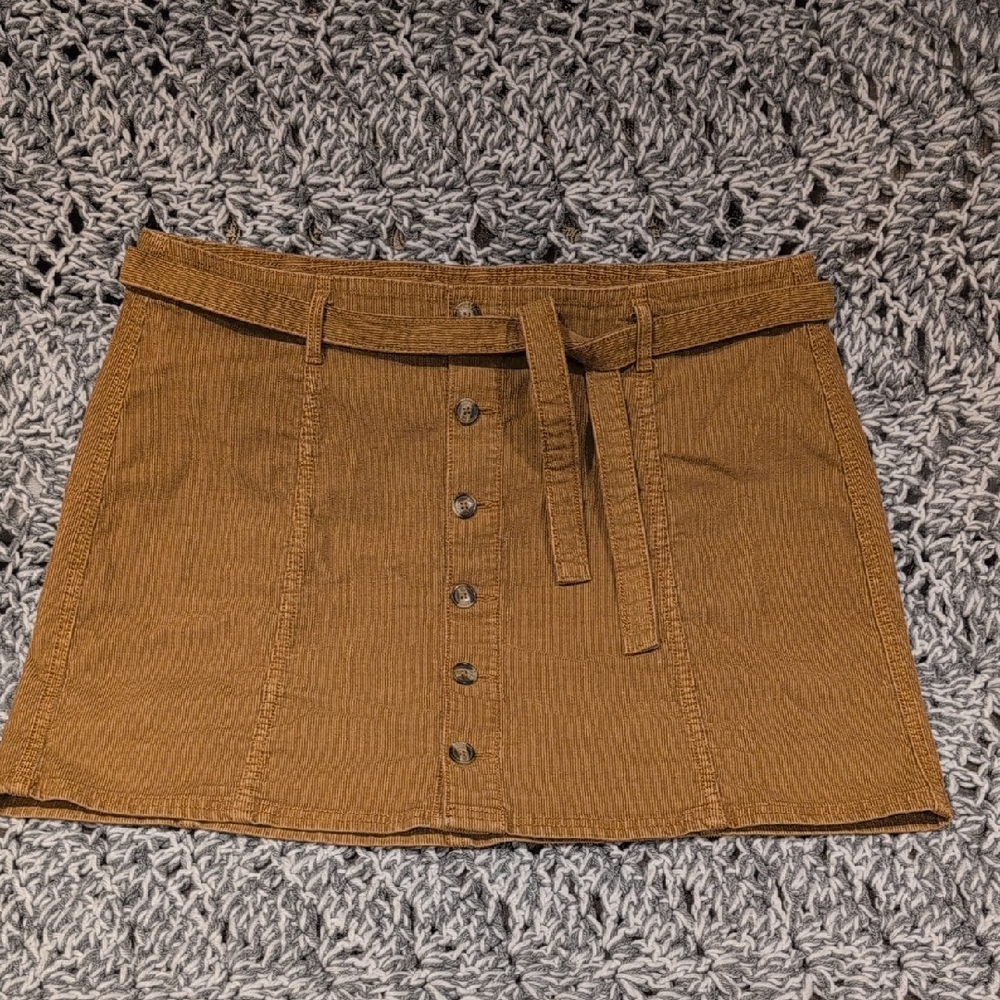 253 -✨ American Eagle Stretch Skirt – Size 16 | Comfy • Versatile • Super Cute!